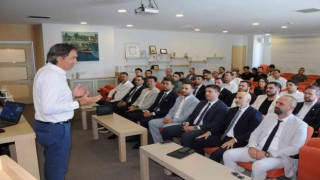 EGİFED ve EGİAD işbirliği ile ekonomi masaya yatırıldı