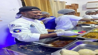 En uzun yemek yapma rekorunu kırdığını iddia eden Ganalı şef, Guinness Rekorlar Kitabı tarafından yalanlandı