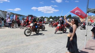 Erzincan Ergan Dağında renkli festival