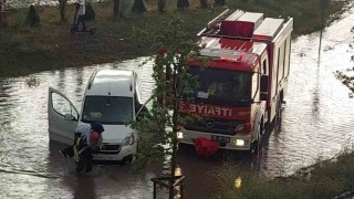 Erzurumda sağanak hayatı durma noktasına getirdi