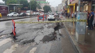 Erzurumda sağanak yağış sele dönüştü