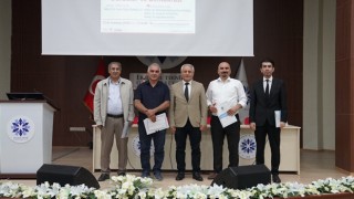 ETÜde darbeler ve demokrasi konuşuldu