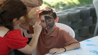 Eyüpsultanda geleneksel mahalle şenlikleri ve film gösterimlerine yoğun ilgi