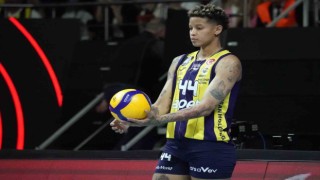 Fenerbahçe Kadın Voleybol Takımı, 4 isimle sözleşme yeniledi