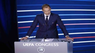 FIFA ve UEFA Başkanı, TFF Başkanı İbrahim Hacıosmanoğlunu tebrik etti