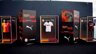 Galatasarayda yeni sezon formaları tanıtıldı