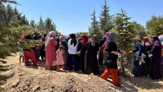 Gaziantepte gölette boğulan 2si kardeş 3 kişi defnedildi