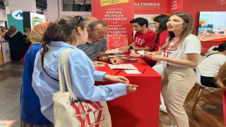 Geleceğin mesleklerinde yapay zeka korkusuna karşı hangi meslekler güvende