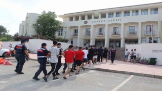 Göçmen kaçakçılığı operasyonunda 8 gözaltı