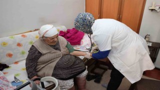 Gölbaşı Belediyesinden ücretsiz evde bakım hizmeti
