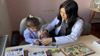 Güçlü kadrosu ile özel bireylere değer katılıyor