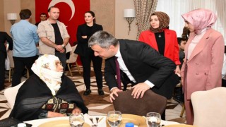 Gümüşhanede şehit aileleri ve gaziler onuruna yemek