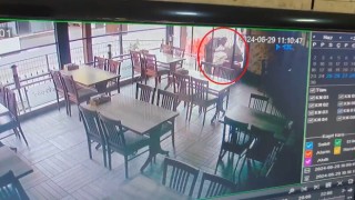 Güpegündüz meşrubat hırsızlığı kamerada..