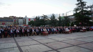 Hain darbe girişiminin 8nci yıldönümünde yüzlerce vatandaş Kastamonuda tek yürek oldu