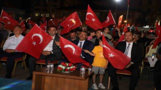 Hakkaride 15 Temmuz etkinliğine yoğun ilgi