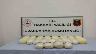 Hakkaride 23 kilo uyuşturucu ele geçirildi