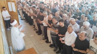Hamas lideri Haniye için gıyabi cenaze namazı kılındı