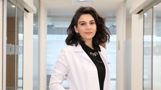 Hamilelikte hormonal değişiklikler ağız sağlığını tehdit ediyor!