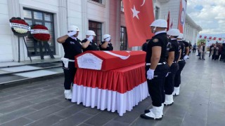 Hayatını kaybeden polis için tören: Gözyaşlarıyla uğurlandı