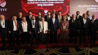 İbrahim Hacıosmanoğlu: “Yarından tezi yok istifalarını makama sunsunlar”