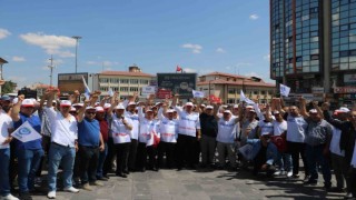 İşçiler BBPli Başkanı protesto etti