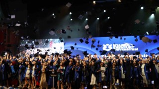 İstanbul Esenyurt Üniversitesi 2023-2024 Akademik Yılı Mezuniyet Töreni gerçekleşti
