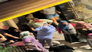 İstanbulda ortalığın karıştığı miras kavgası kamerada: Aileler birbirine girdi, 3 kişi yaralandı