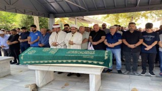 İstanbuldan Tekirdağa götürdüğü müşteri tarafından öldürülen taksici son yolculuğuna uğurlandı