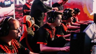 İzmir esporda dev finale ev sahipliği yapıyor