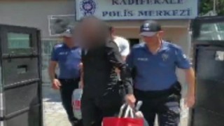 İzmirde aranan 2 firariye şafak operasyonu