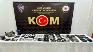 İzmirde kaçak silah imalathanesine operasyon