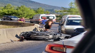 İzmir'de zincirleme kaza: 1 ölü, 6 yaralı