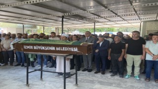 İzmirdeki orman yangınında ölen 3 kişi toprağa verildi