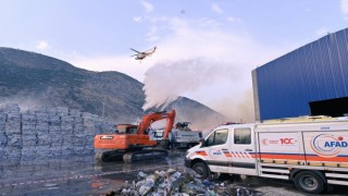 Kağıt fabrikasındaki yangın kontrol altına alındı