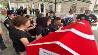 Kalp krizi geçiren polis Kızıltaş gözyaşları arasında uğurlandı