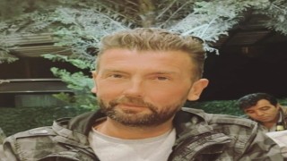 Kavga edenleri ayırırken canından oldu