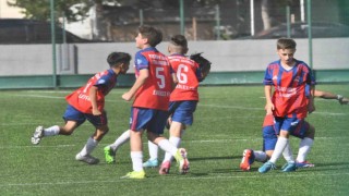 Kayseri U-12 Liginde şampiyon Zeki Akparlarspor oldu