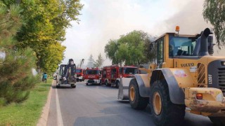 Kayseride kağıt fabrikasında yangın