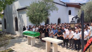 Kazada ağır yaralanan anne operasyonla alınan bebeğini göremeden hayatını kaybetti