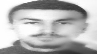 Kendini kalbinden bıçaklayan genç kurtarılamadı