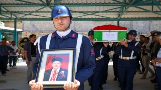 Kıbrıs gazisi Ekin son yolculuğuna uğurlandı