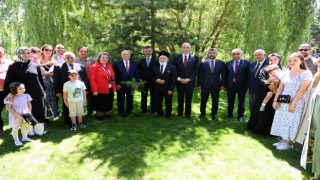 Kongre delegelerinin torunları buluştu