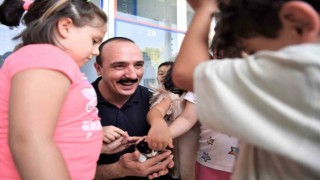 Konyaaltı belediyesi hayvan barınağı, minik öğrencileri ağırladı