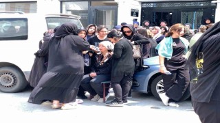Kopan tır tekerinin çarpması sonucu hayatını kaybeden kız son yolculuğuna uğurlandı