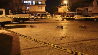 Küfür kavgasında silah ve bıçaklar çekildi: 1i ağır 4 yaralı