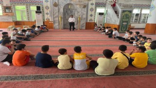 Kuran kursu öğrencilerine seminer