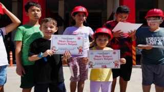 Kurs öğrencileri itfaiyeyi gezdi
