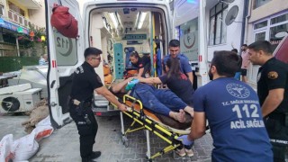 Kuşadasında çıkan kavgada kan aktı