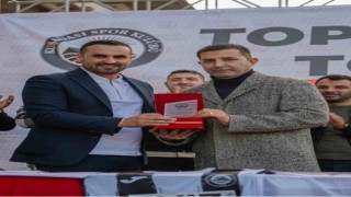 Kuşadasıspor Kulüp Başkanı Zenginoğludan açıklama