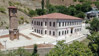 Maden ilçesi 15 tescilli yapısı ile dikkat çekiyor